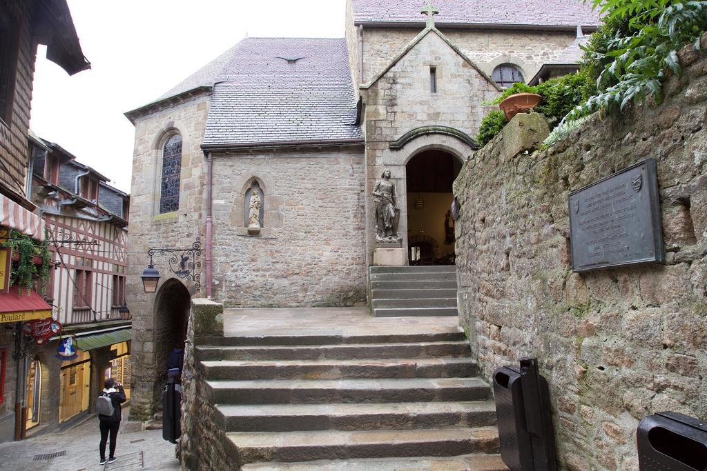La Petite Chesnee *